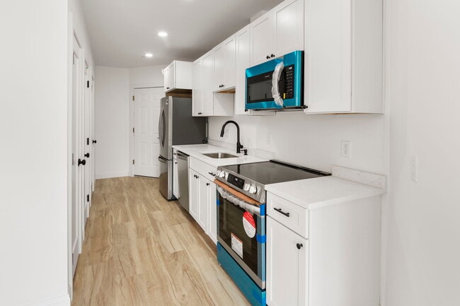 property at 8 Enon St