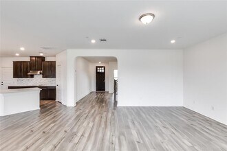 716 Priscilla Ct in Leander, TX - Building Photo - Building Photo