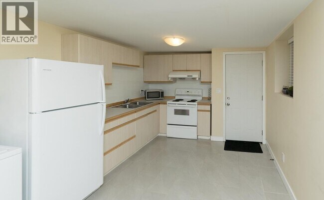 18XX Routley Ave in Port Coquitlam, BC - Building Photo - Building Photo