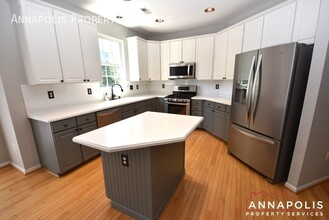 1631 Trawler Ln in Annapolis, MD - Building Photo - Building Photo