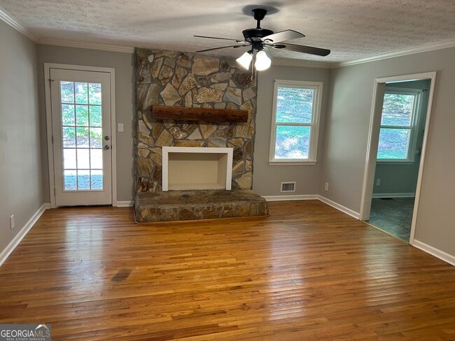 126 Harris St in Griffin, GA - Building Photo - Building Photo