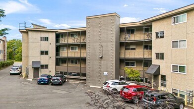 Gilmanor Apartments | A Premier Magnolia Community in Seattle, WA - Foto de edificio - Building Photo
