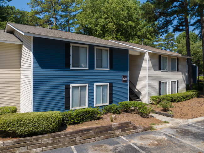 Regal Vista in Doraville, GA - Foto de edificio - Building Photo