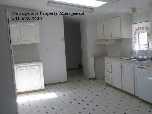 property at 1814 Trails End Ln