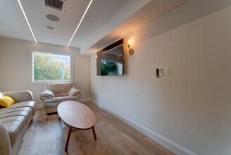 67 Winchester Ave in New Haven, CT - Foto de edificio - Building Photo