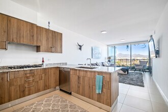 7180 E Kierland Blvd, Unit 514 in Scottsdale, AZ - Foto de edificio - Building Photo
