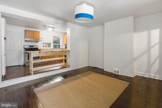 2041 Pemberton St in Philadelphia, PA - Building Photo - Building Photo