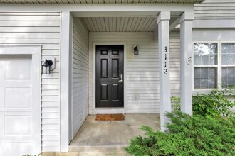 3112 Fabyan Dr in Reynoldsburg, OH - Building Photo - Building Photo