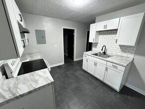 1862 Farrington St in Memphis, TN - Building Photo - Building Photo