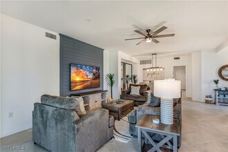 43330 Water Bird Wy in Punta Gorda, FL - Foto de edificio - Building Photo