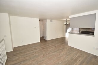 9872 Highland Ave in Rancho Cucamonga, CA - Building Photo - Building Photo