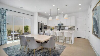 138 Yugen in Irvine, CA - Building Photo - Building Photo