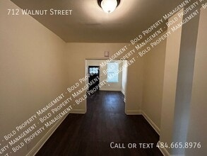 712 Walnut St in Lebanon, PA - Building Photo - Building Photo