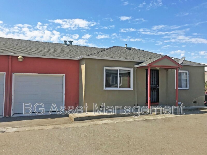 22815 Grand St in Hayward, CA - Building Photo