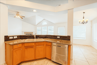 15615 Lost Maples Dr in Sugar Land, TX - Building Photo - Building Photo
