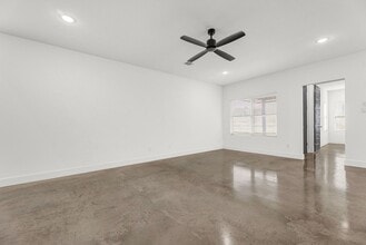 3008 Alpha Wolf Ct in College Station, TX - Building Photo - Building Photo