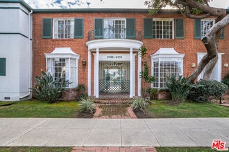 9770 W Olympic Blvd in Beverly Hills, CA - Building Photo - Building Photo