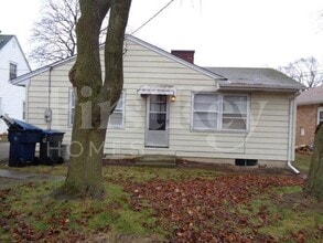 610 N Martin Ave in Waukegan, IL - Building Photo - Building Photo