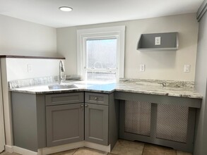 47 Warwick St in Middletown, CT - Building Photo - Building Photo