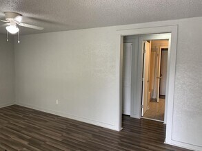 4229 NE 20th St in Oklahoma City, OK - Building Photo - Building Photo