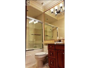 6708 Cypress St in Vancouver, BC - Building Photo - Building Photo