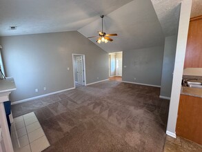 2212 Chasewater Rd in Fayetteville, NC - Building Photo - Building Photo