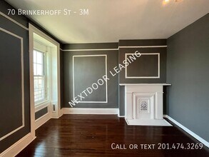 70 Brinkerhoff St in Jersey City, NJ - Building Photo - Building Photo