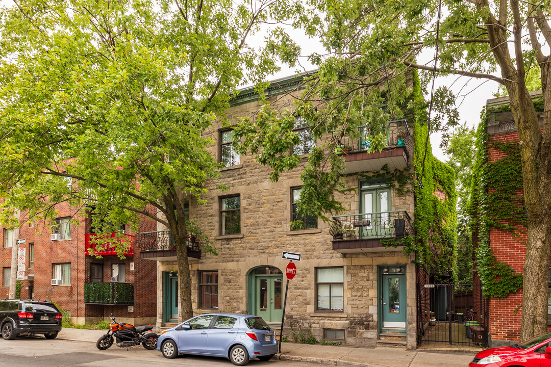 2055-2063 Wolfe Rue in Montréal, QC - Building Photo