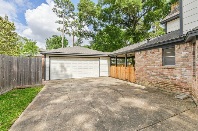 property at 12910 Ivyforest Dr