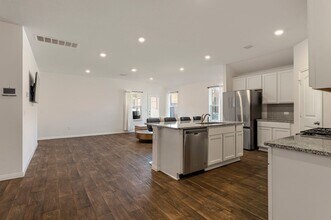 19601 Abigail Fillmore Rd in Manor, TX - Building Photo - Building Photo