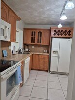 8540 SW 133rd Avenue Rd in Miami, FL - Building Photo