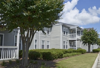Overlook Gardens Apartments in Macon, GA - Foto de edificio - Building Photo