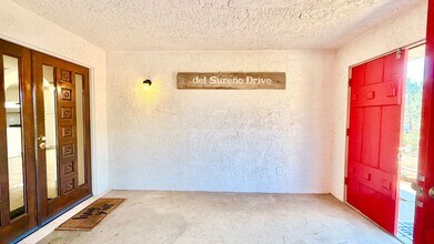 109 Del Sureno in Fallbrook, CA - Building Photo - Building Photo