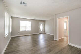 1420 NW 94th St in Oklahoma City, OK - Building Photo - Building Photo