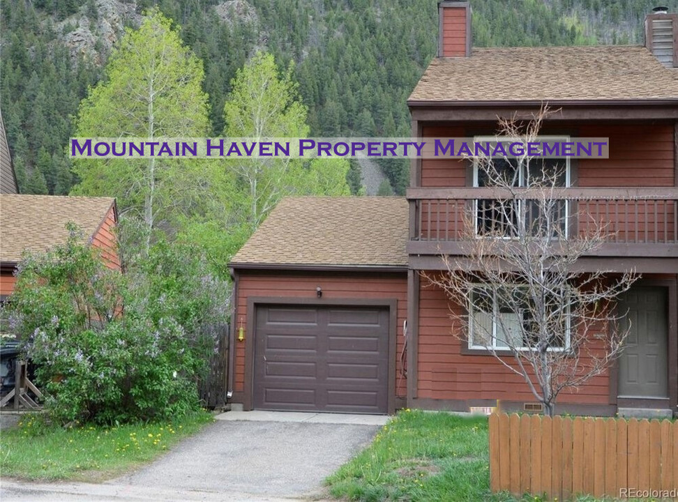 3303 Riverside Dr in Idaho Springs, CO - Building Photo