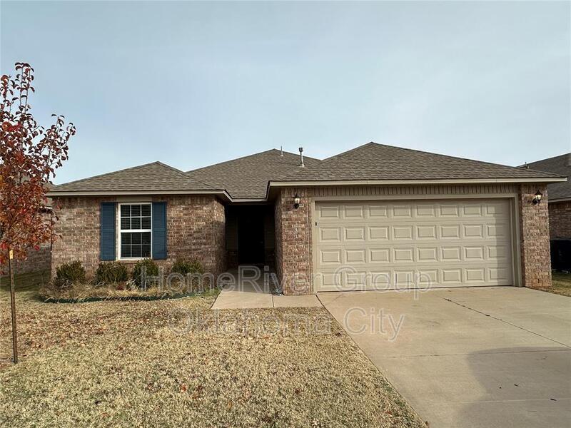 4312 Windgate W Rd in Oklahoma City, OK - Building Photo