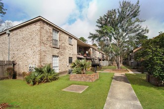 Towne Oaks in Baton Rouge, LA - Foto de edificio - Building Photo