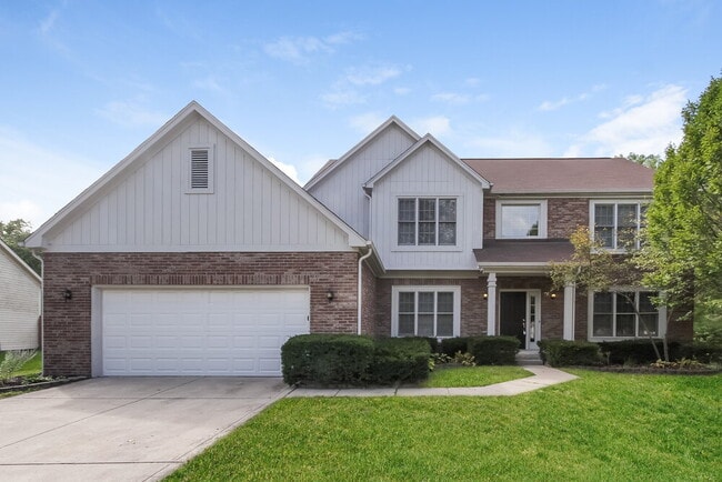 property at 5828 Mustang Ct