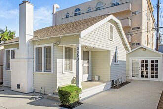 3860 Goldwyn Ter in Culver City, CA - Building Photo - Building Photo