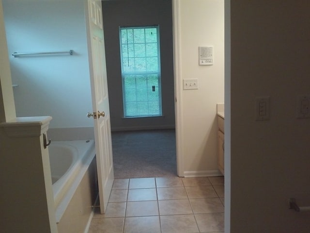 1013 Streamdale Point W in Nashville, TN - Building Photo - Building Photo