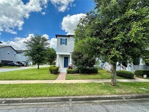 9362 Tyrella Pine Trail in Winter Garden, FL - Building Photo - Building Photo