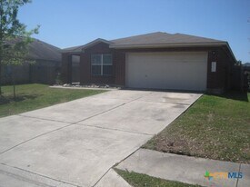 1013 W South St in Leander, TX - Building Photo