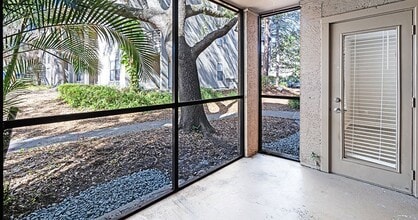 Sabal Palm at Lake Buena Vista Apartment Homes in Orlando, FL - Building Photo - Building Photo