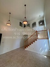 200 Mandalay Ct in Roseville, CA - Building Photo - Building Photo
