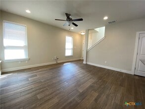 725 Milestone Pk in New Braunfels, TX - Building Photo - Building Photo