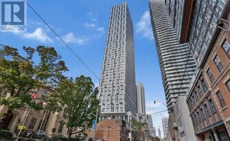 252 Church St in Toronto, ON - Building Photo