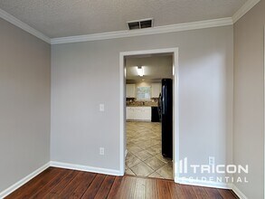 404 Gresham Dr in Stockbridge, GA - Building Photo - Building Photo