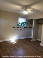 11 Montclair Blvd in Savannah, GA - Building Photo - Building Photo