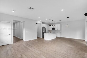 1595 Evergreen Ter in Hollywood, FL - Building Photo - Building Photo