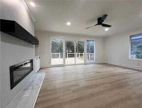 1459 Cambridge Ct in Mobile, AL - Building Photo - Building Photo